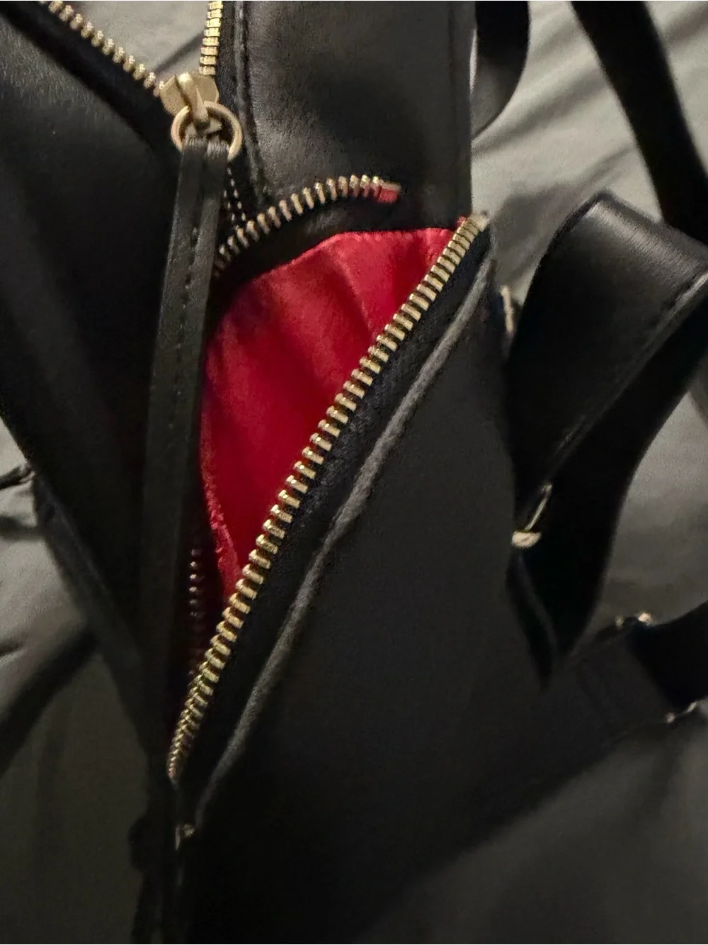 Love Moschino sleek love